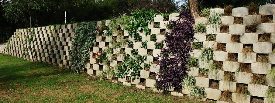 Earthform Garden & Retaining Blocks