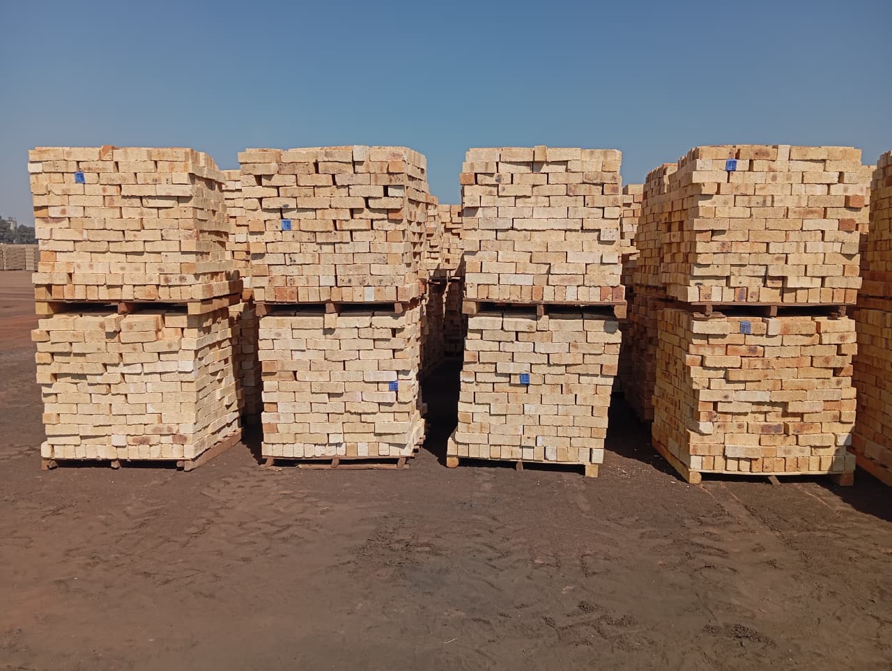 Dapple Travertine FBA Semi-Face Bricks - Image 6